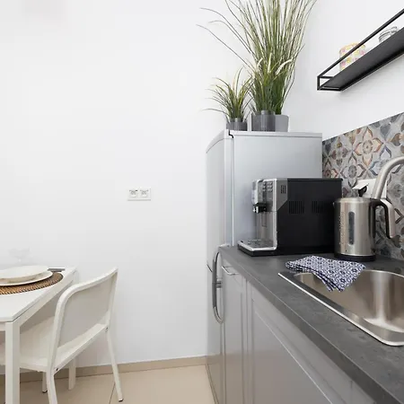 Goclawska Swps Pge Narodowy Dworzec Wschodni Soho Factory *