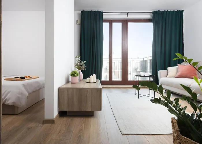 Goclawska Swps Pge Narodowy Dworzec Wschodni Soho Factory * Warsaw