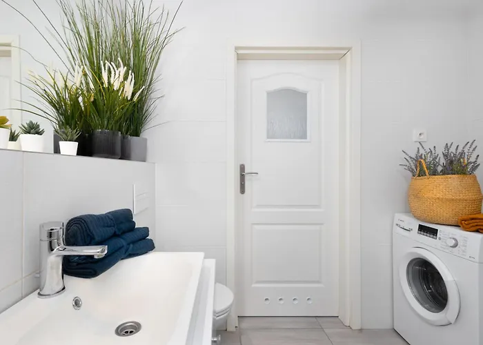 Goclawska Swps Pge Narodowy Dworzec Wschodni Soho Factory *